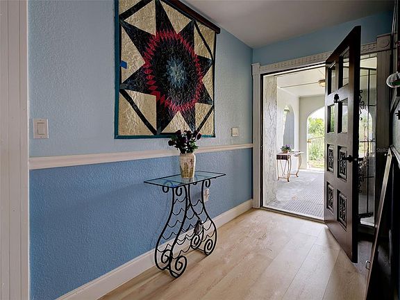3rd image of 107 PECKHAM STREET SW