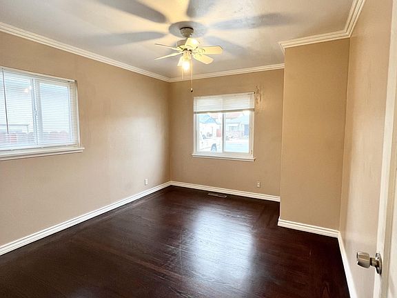 4th image of 439 Lloyd Ave