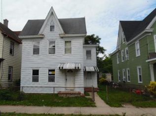 214 S 4th St, Millville, NJ