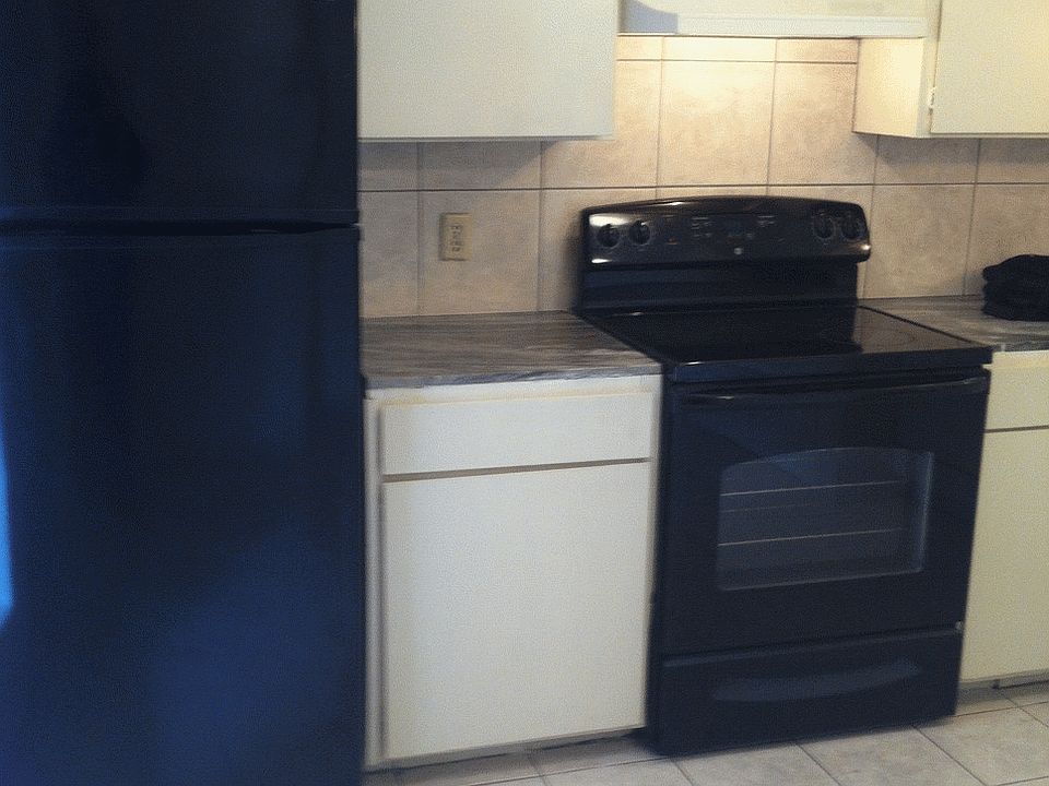 2nd image of 102 Village North Dr #102