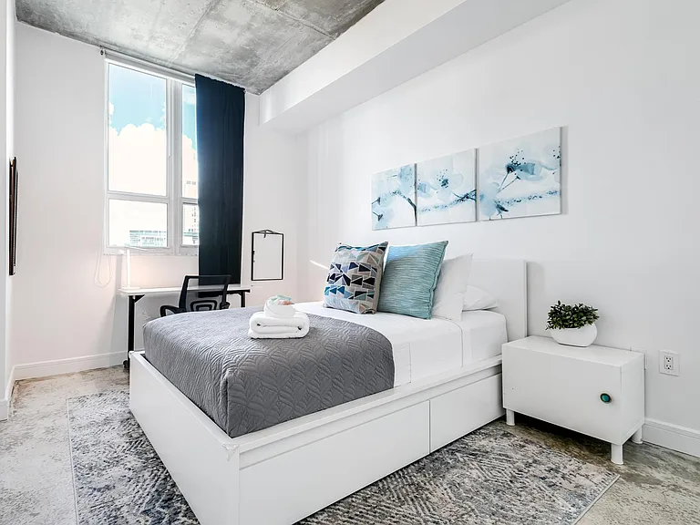 234 NE 3rd St #1107 — Photo 6