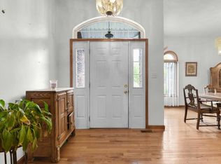 2211 Tuscan Rdg, Arnold, MO 63010