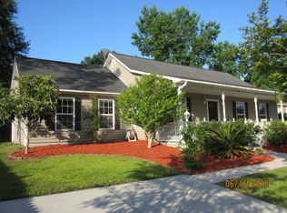 302 Kirksey Dr, Summerville, SC 29485