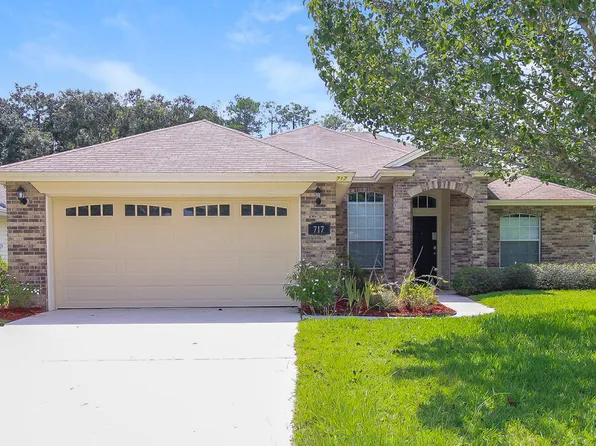 717 S Lake Cunningham Ave, Saint Johns, FL 32259