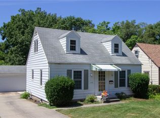 1068 58th St, Des Moines, IA 50311