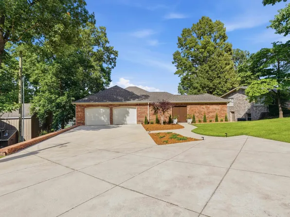 331 Carson Rd, Muscle Shoals, AL 35661