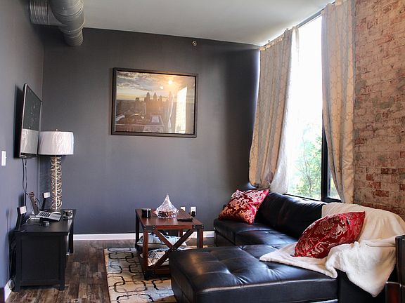 4th image of 78 E Chestnut Street # Fl 3rd