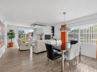 Sunrise Lakes, Fort Lauderdale, FL 33322