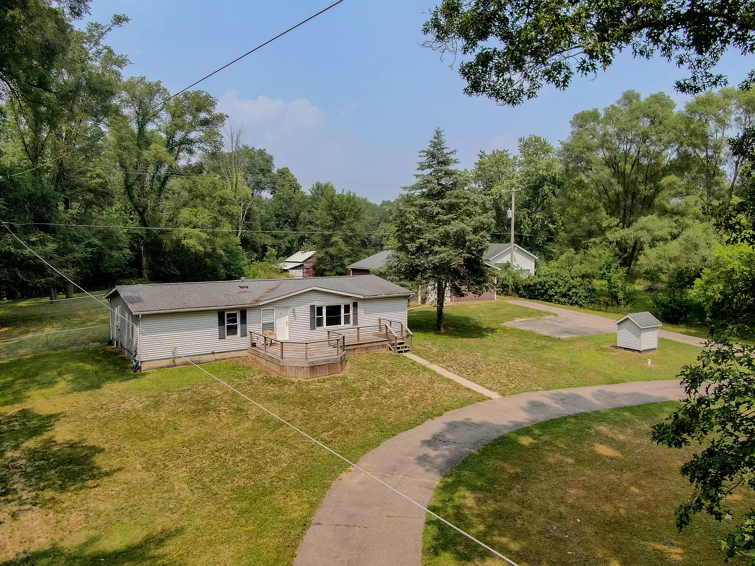 4703 Halbert Rd E photo 1