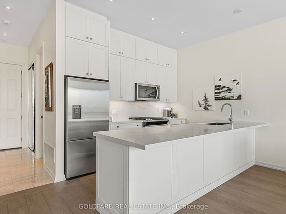 4th image of 3547 Riva Ave