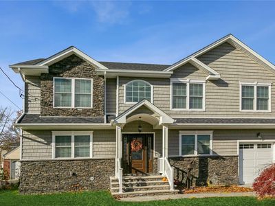 (Undisclosed Address), Garden City, NY, 11530