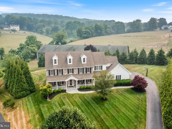 691 Patrick Henry Cir, West Chester, PA 19382