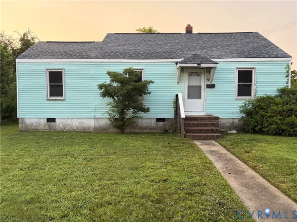 108 Cherry Acres Dr, Hampton, VA 23669