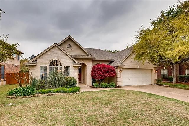 1st image of 2315 Little Elm Trl