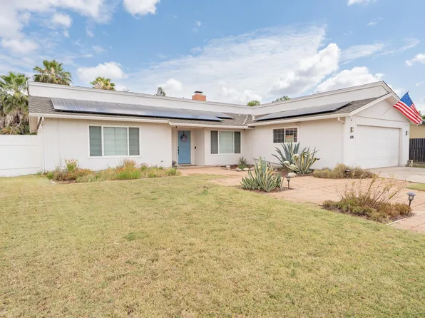 690 W Magnolia Avenue, Hanford, CA 93230