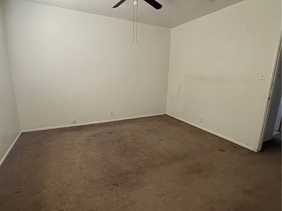 5th image of 7316 Hanford Ave