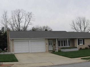 907 Robert St, Mechanicsburg, PA 17055