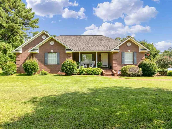 270 Greenwood Ave, Savannah, TN 38372