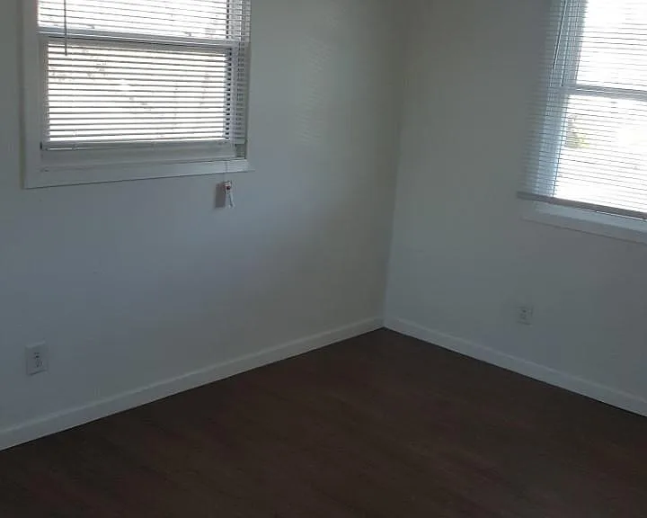 640 Elizabeth Ln #1 — Photo 12