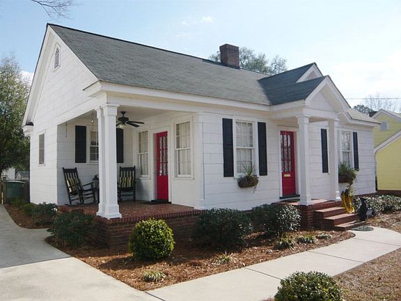 5th image of 990 Carolina Ave