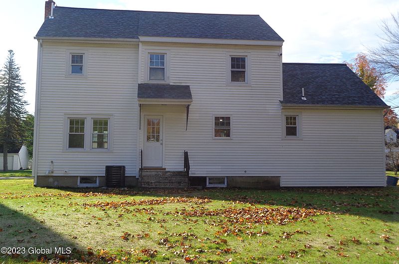 5th image of 20 Miles Standish Road