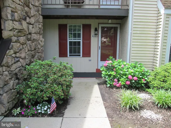 165 Valley Greene Cir #G, Reading, PA 19610