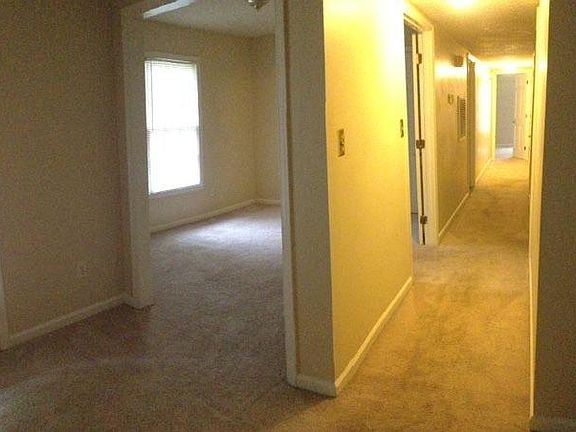 5th image of 4700 E Lawndale Dr