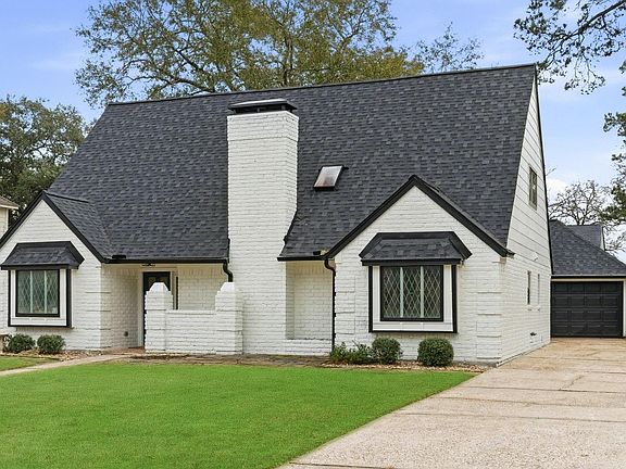 2nd image of 5 Devonshire Dr