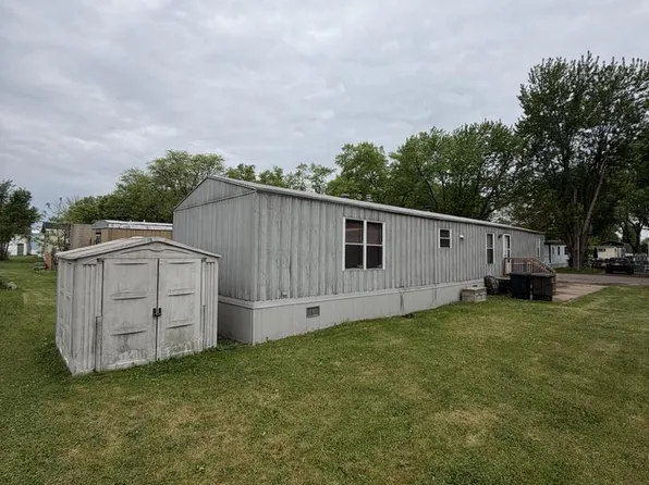 755 N Tratt STREET #143, Whitewater, WI 53190