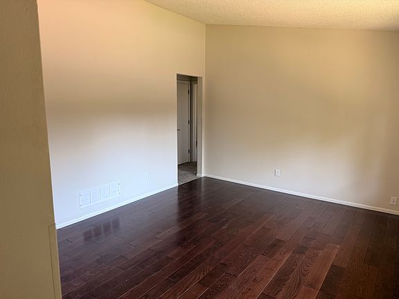 3rd image of 14827 Charleston Ave #14827