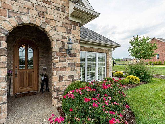 3rd image of 18624 Chadwick Glen Cir Unit 4