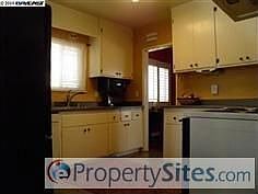 4th image of 675 Maud Ave