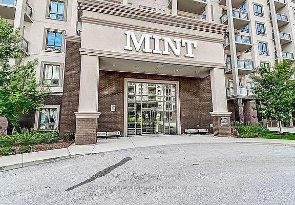 3rd image of 2490 Old Bronte Rd #503