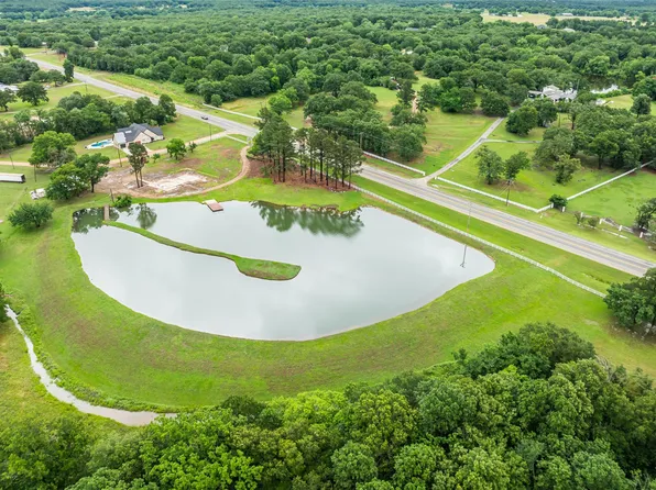 5731 Farm Road 195, Paris, TX 75462