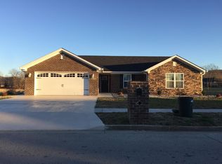 1044 Burgandy Pass, Berea, KY 40403