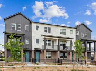 7032 Doncaster Ct, Castle Pines, CO 80108