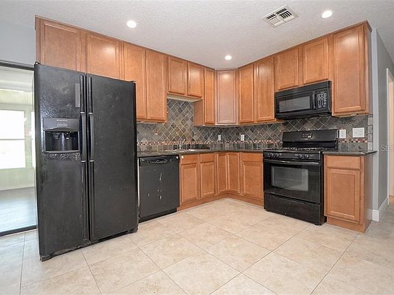 2nd image of 2133 Deanna Dr