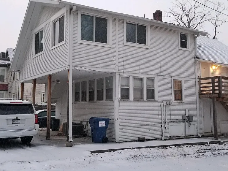 2815 N St #2 — Photo 10