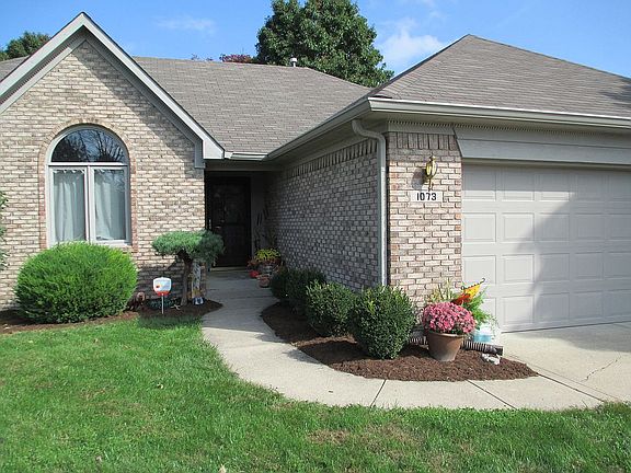 4th image of 1073 Redwood Dr