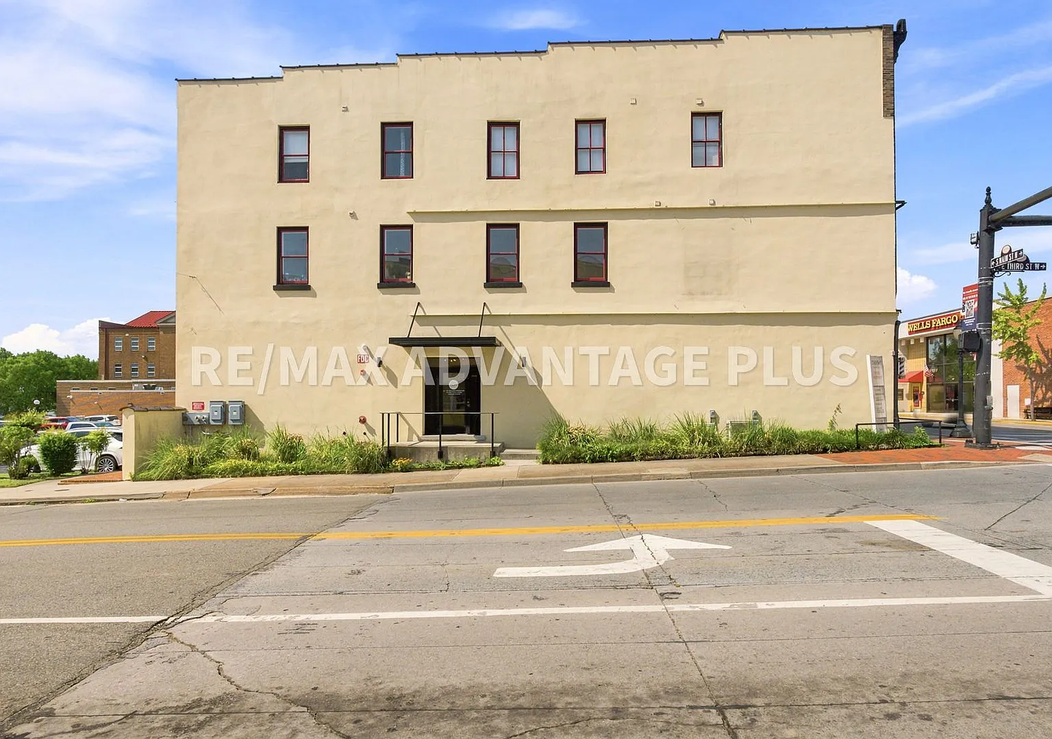 The Doyne Apartments — Photo 4