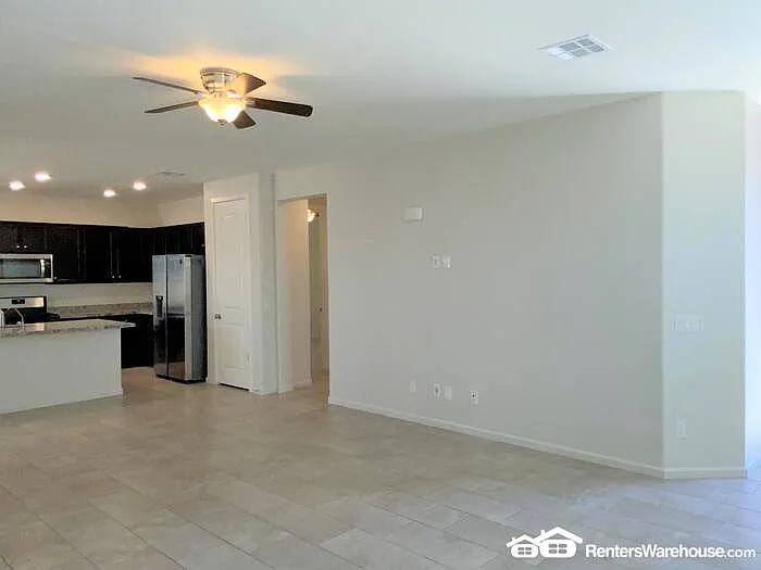 734 W Nova Pl — Photo 5
