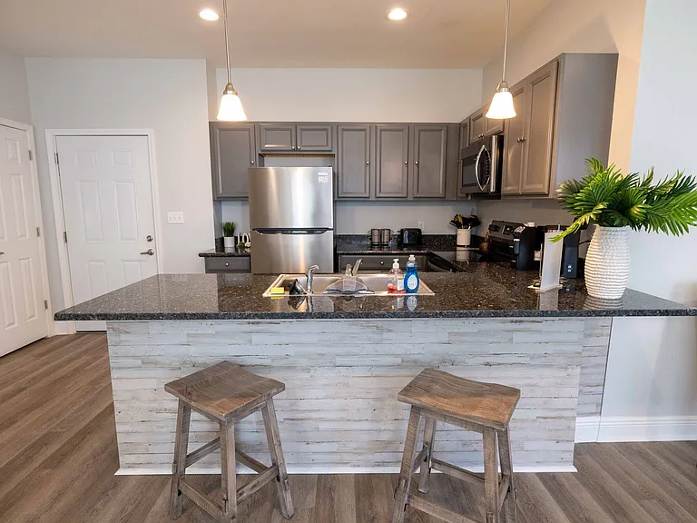 LTL Royal Palms Baton Rouge MT LLC — Photo 54