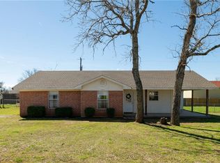 500 Brookfield Dr, Boyd, TX 76023