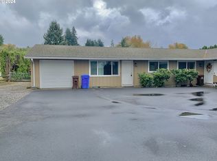 3860 NE 8th St, Gresham, OR 97030