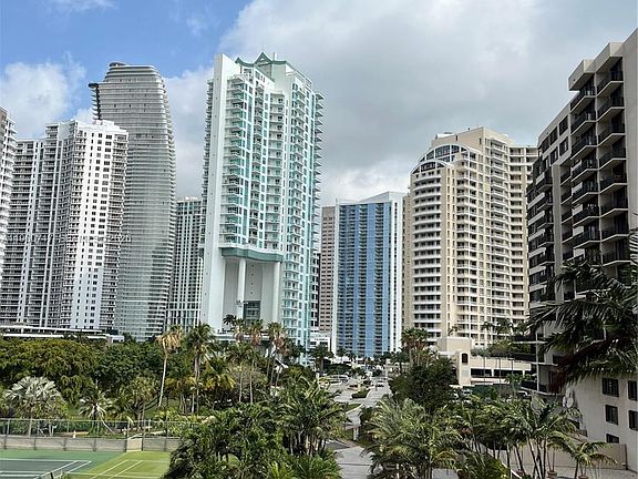 2nd image of 520 Brickell Key Dr APT A610