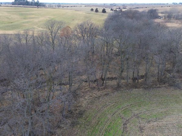 11A Tamarack Ave, Fairfield, IA 52556
