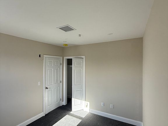 5th image of 192 Sawyer St #2S