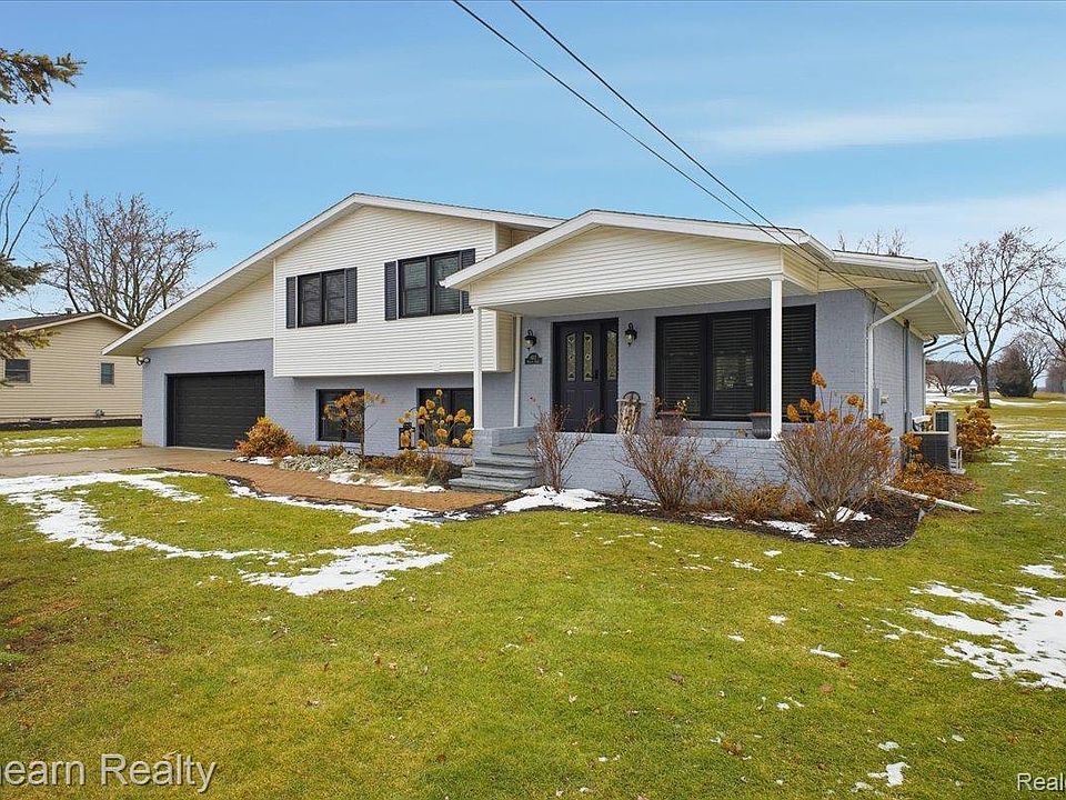 1st image of 1412 Meadow Green Ln