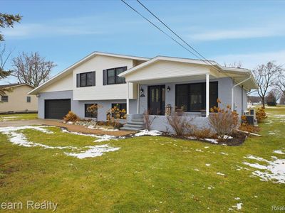 1412 Meadow Green Ln, Linden, MI, 48451