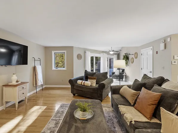 153 Coffin Road #32, Epping, NH 03042